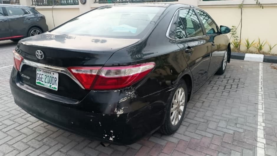 2016 Toyota Camry — GGE 200 DR